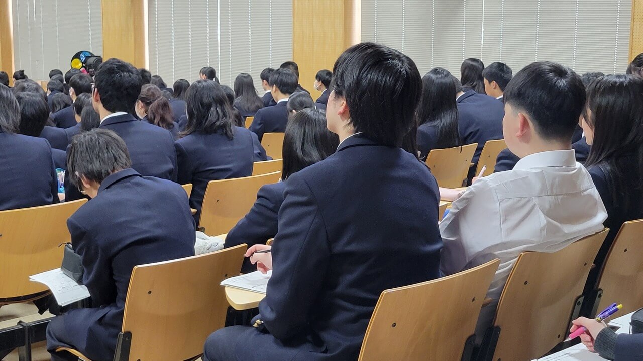 王子総合高等学校の紹介画像_01