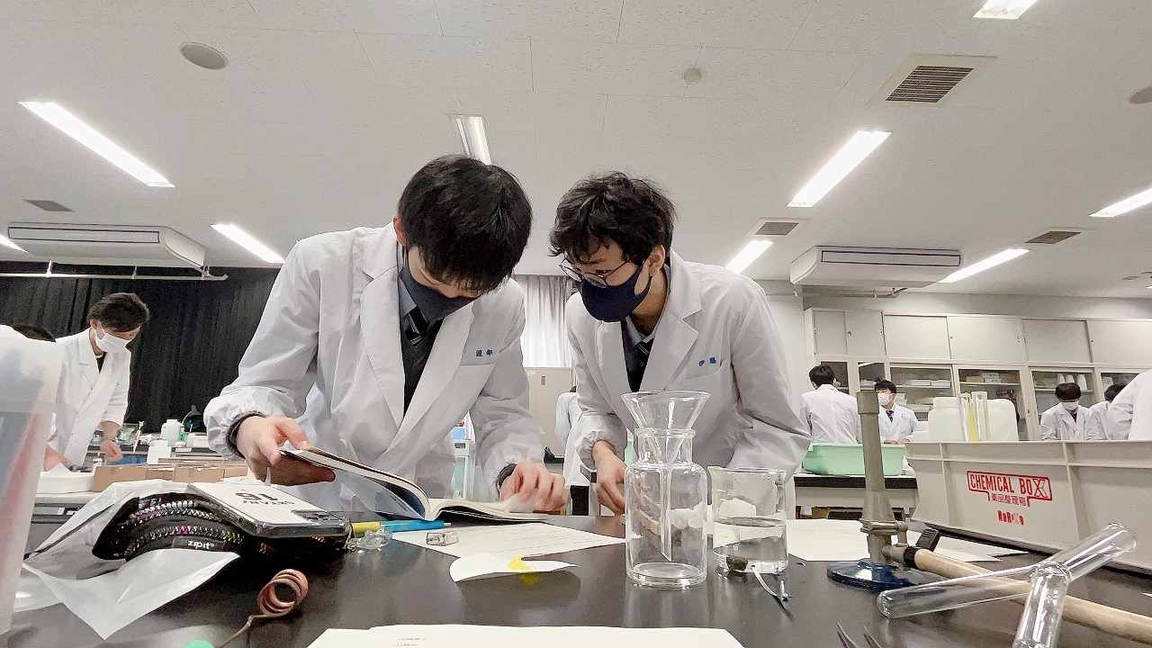 科学技術高等学校の紹介画像_04
