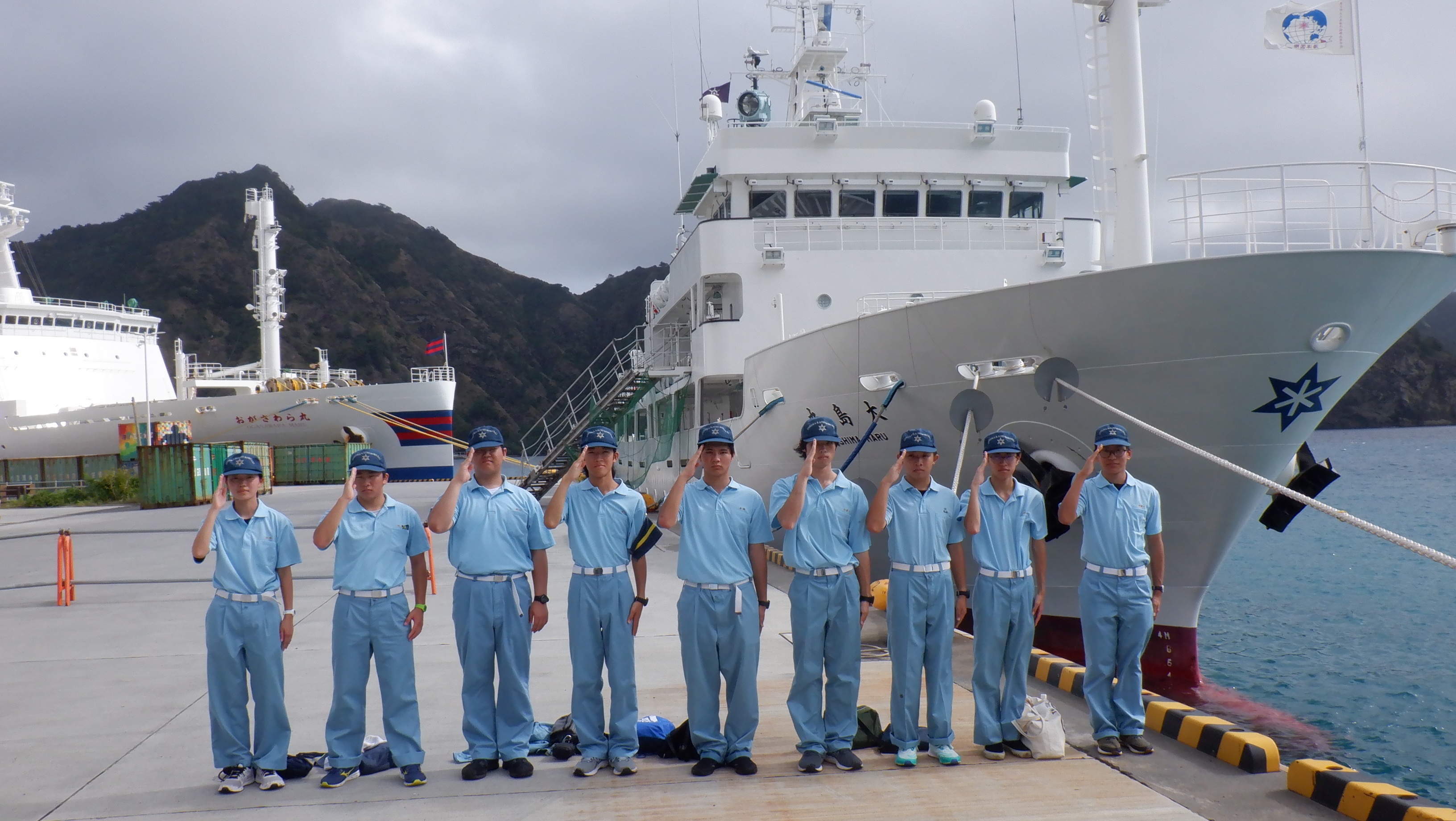 大島海洋国際高等学校の紹介画像_01