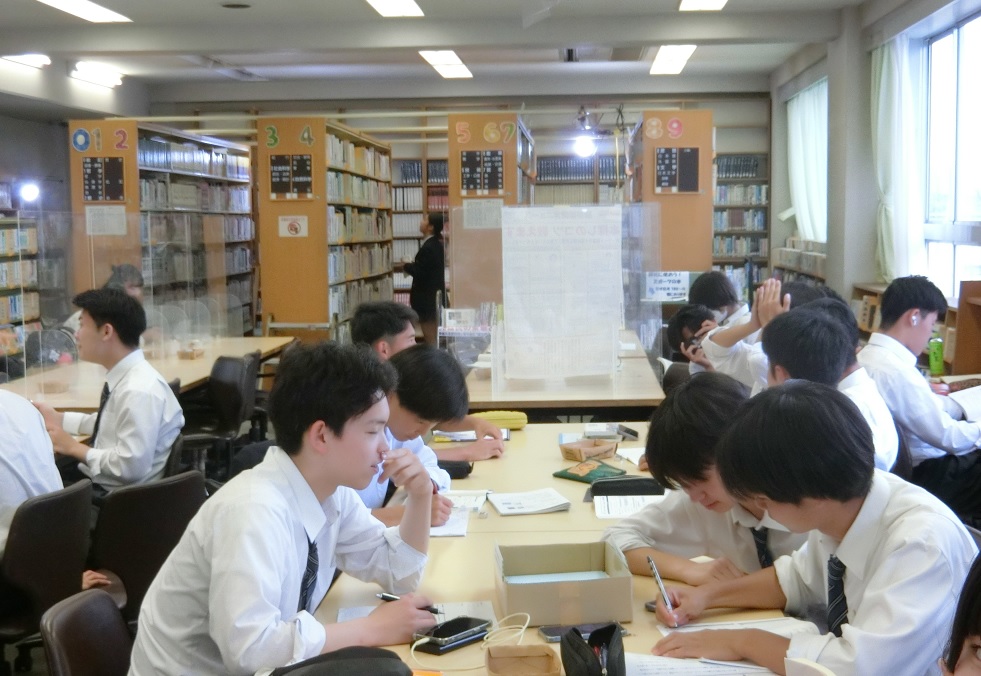 東大和高等学校の紹介画像_04