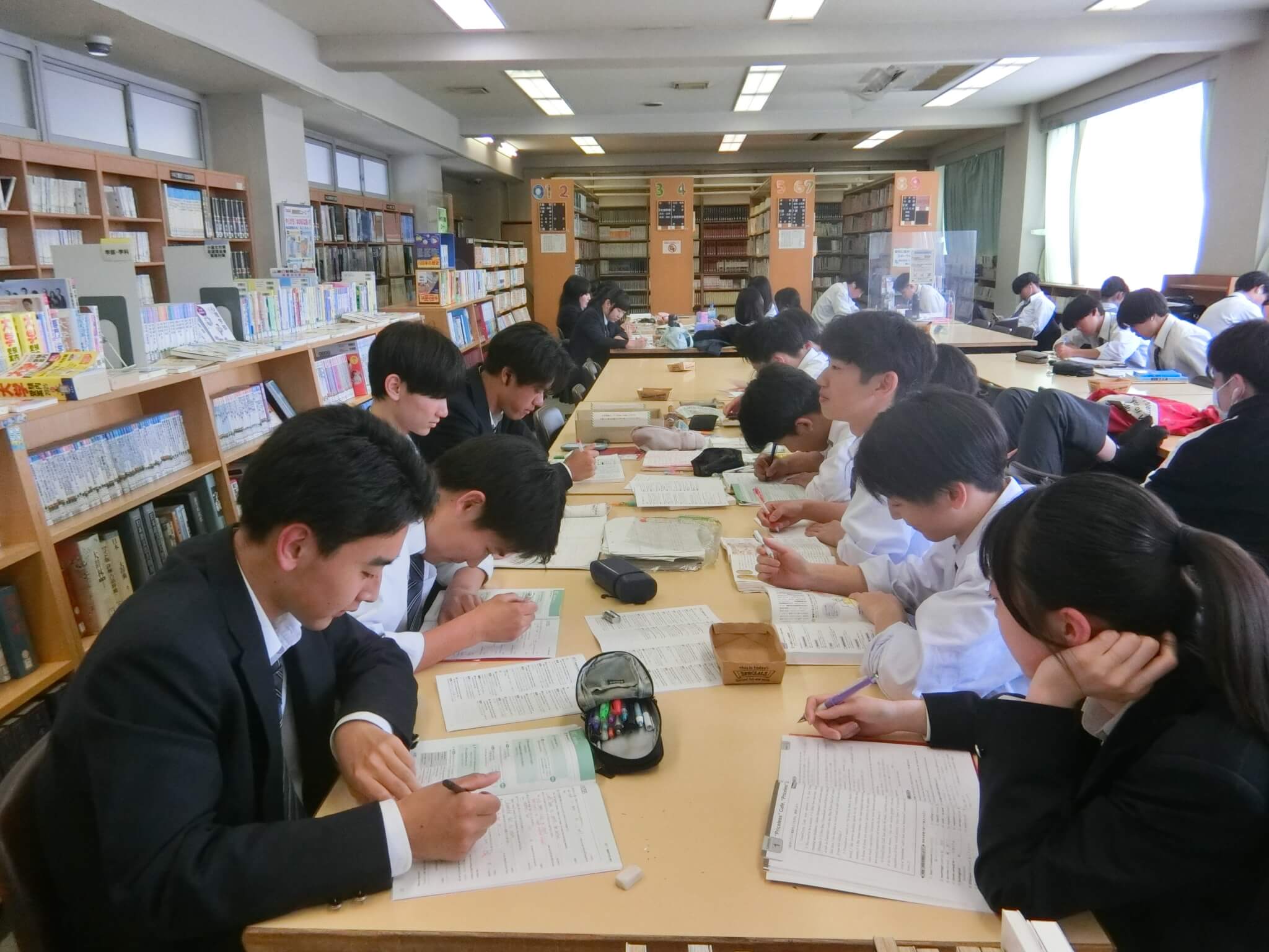 東大和高等学校の紹介画像_04
